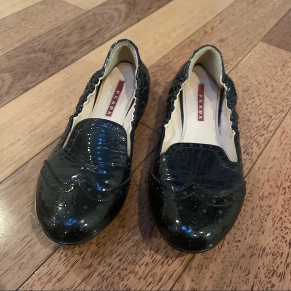 Prada | Patent Leather Navy Black Flats Loafers - Picture 2 of 8
